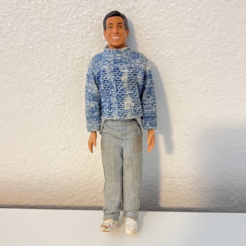 Modellino bambola vintage 1992